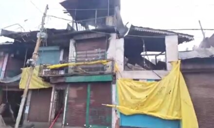 Residential House, over one dozen shops gutted in Kupwara blaze