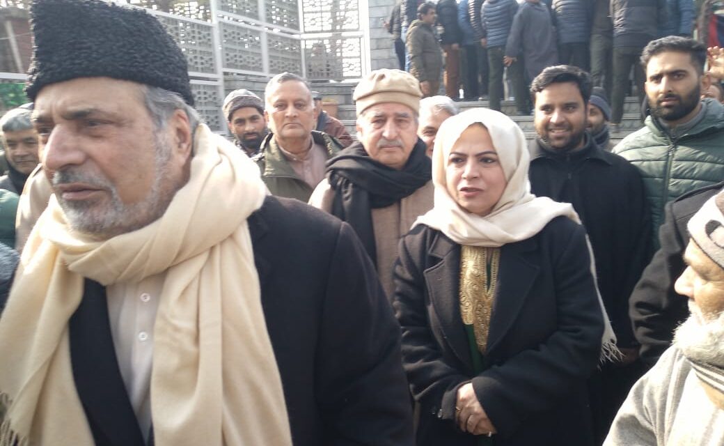 Renowned Politician Muzaffar Beigh, Wife Safina Rejoin PDP on Mufti Mohammad Syed’s Death Anniversary