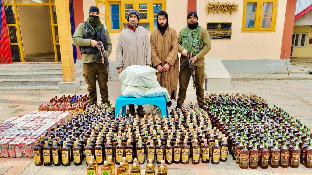 Anantnag Police recovered huge consignment of Contraband substance. Case Registered.