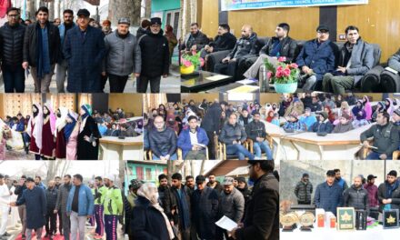 Director Sericulture J&K visits Ganderbal, presides over VBSY proceeding at Town Hall