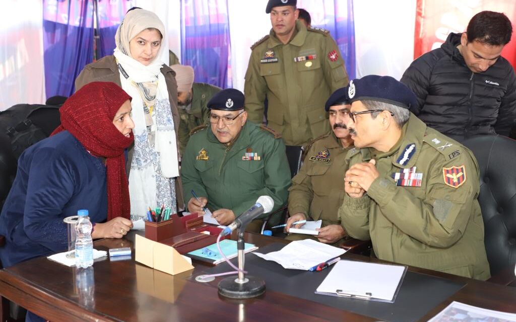 DGP J&K holds Public Grievance Redressal Camp in Awantipora Police district