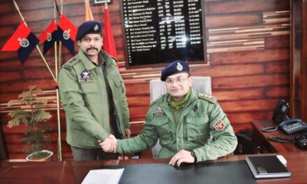 Sandeep Gupta-IPS assumes charge as SSP Ganderbal.