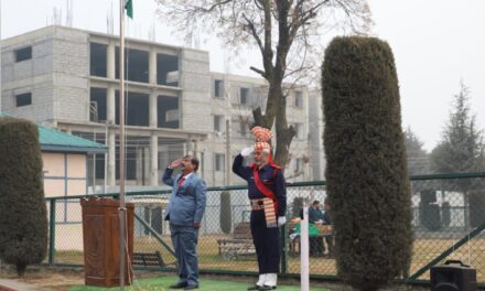 NIT Srinagar celebrates 75th Republic Day, Dir unfurls tricolor;Special buses were facilitated for transportation of employees to Bakshi Stadium