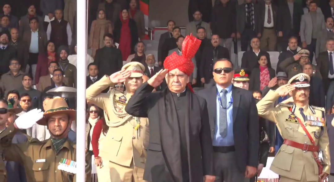 Republic Day Eve: LG Manoj Sinha Unfurls National Flag at Republic Day Function in Jammu