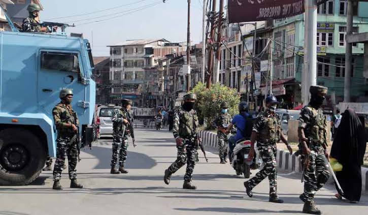 Security tightened in Kashmir ahead of Republic Day