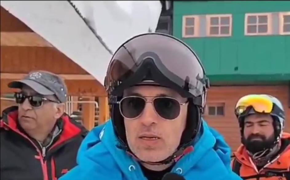 Improve skiing infrastructure in Gulmarg: Omar Abdullah to Centre