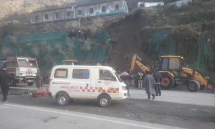 Labourer from UP dies under landslide on Highway