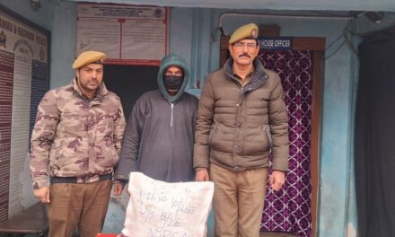 Drug Peddler arrested in Kangan, contraband substance recovered