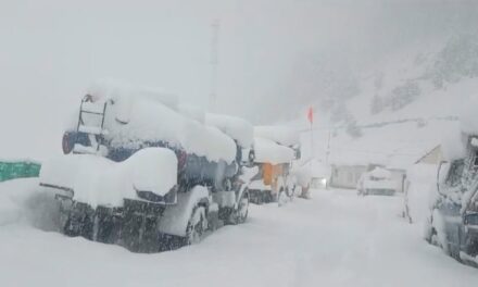 Fresh snowfall in Kashmir, KU postpones exams, highway closed