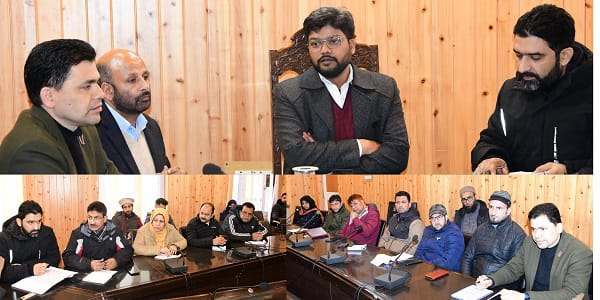 DC reviews Lok Sabha Election-2024 preparedness at Ganderbal