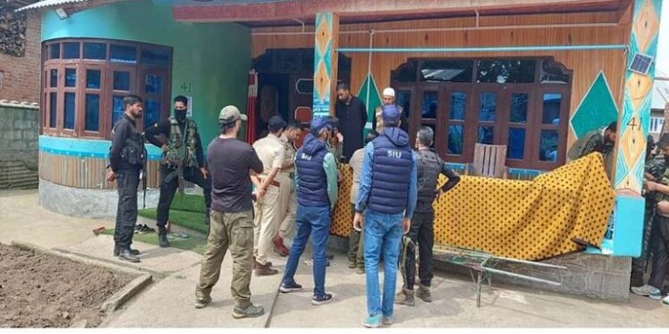 SIU Pulwama produces chargesheet against 03 terrorists, terrorist associate