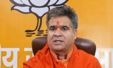 People in Kashmir by heart love Modi, eagerly waiting to have his glimpse : Ravinder Raina