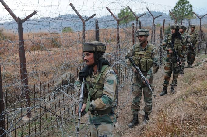 Pak Intruder Apprehended In Nowshera Sector, Rajouri