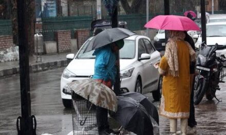 Rains Lash J&K, MeT Says More In Offing; Night Temp Rises