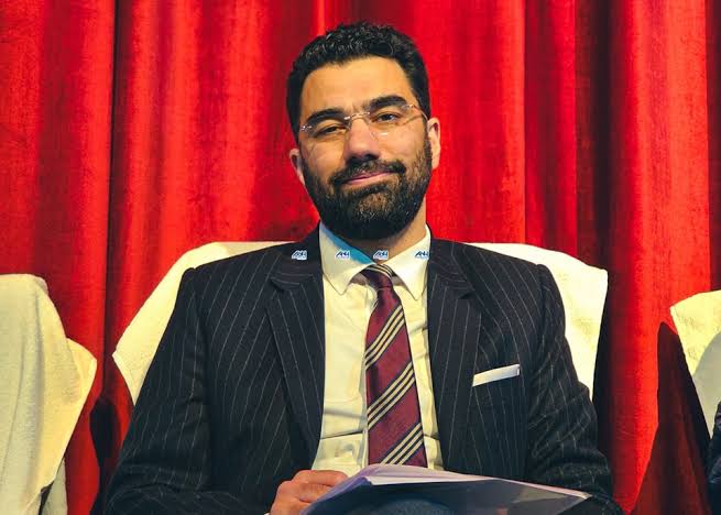 Dr Abid Rashid assigned charge of Director SKIMS Soura