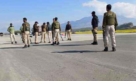 IAF conducts overnight trial on emergency landing strip in Bijbehara;Trial commenced from 03:45 to 04:30 am with 3-tier security in place, Chinook helicopter used for experiment