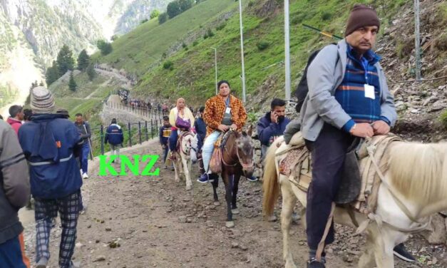 J&K LG invites devotees from India abroad for 52-day Amarnath Yatra from June 29