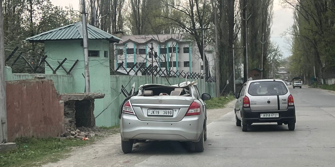 Tree falls on car in Baramulla, one person injured