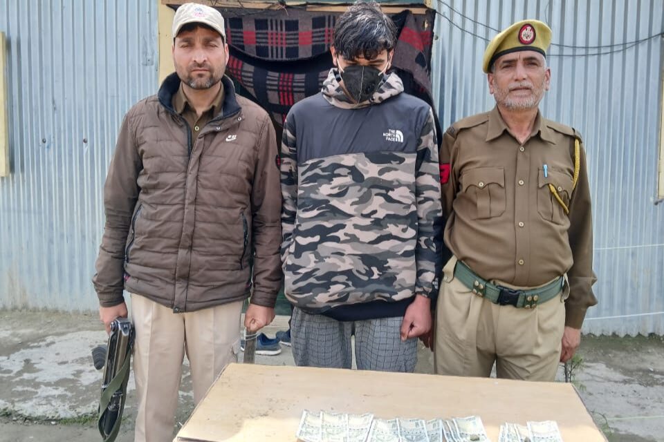 Police solves theft case in Budgam, accused arrested