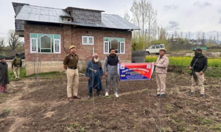 Police attaches illegal properties worth ₹20 lacs of notorious drug peddler in Baramulla