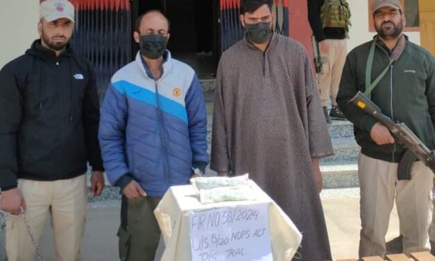 02 Drug peddlers arrested in Tral, Contraband Substance Recovered
