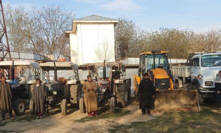 Illegal extraction & transportation of minerals;Police seizes 5 vehicles, arrests 5 drivers in Kulgam