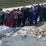 Sonamarg Snow cavity accident:Local sledge rider’s body retrieved from snow cavity at Thajwas Glacier Sonamarg
