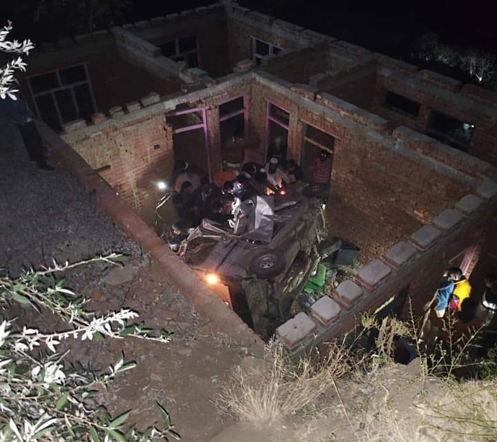 1 Killed, 8 Others Injured In Doda Road Accident