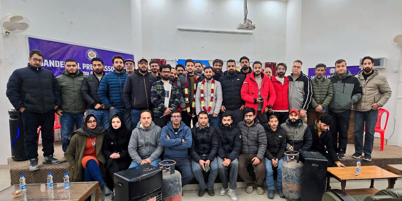 Civil Society Gund Congratulates Ganderbal Press Association on New Leadership