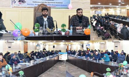 DDC Ganderbal presides over one-day workshop for Awaas Plus 2.0 surveyors