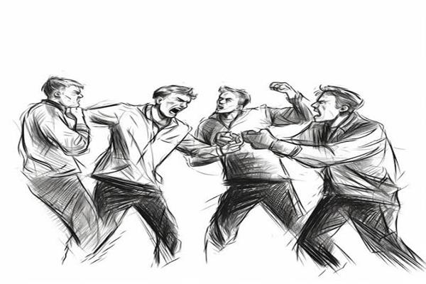 Seven Injured in North Kashmir Land Dispute Clash