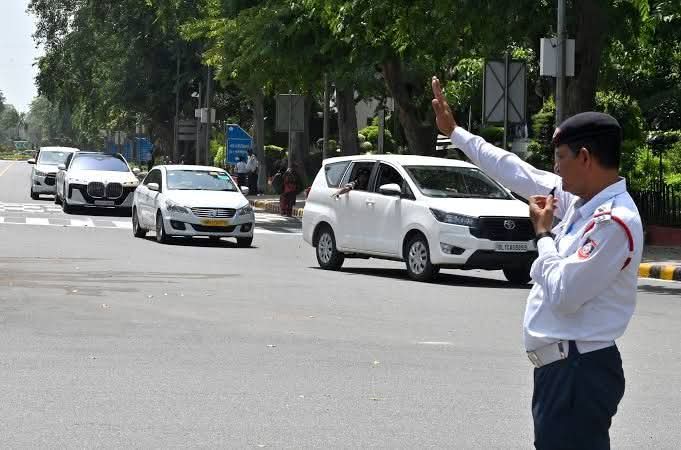 Delhi Police issues traffic advisory for R-Day; multiple road restrictions, diversions in place