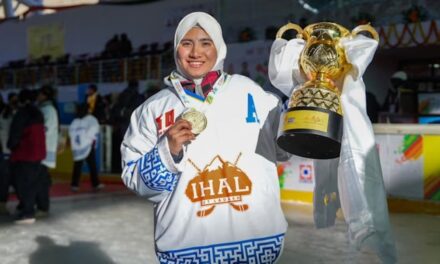 15-year-old Kargil girl Samina epitome of hope for women ice-hockey players in Ladakh
