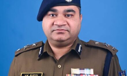 Habitual offenders involved in drug trade won’t be spared: IGP Kashmir
