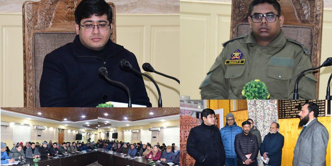 Jatin Kishore Chairs introductory meeting with District Officers;Inspects offices housed in Mini Secretariat Ganderbal