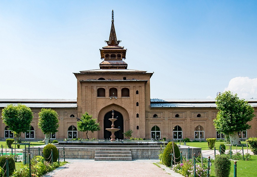 Shab-e-Barat to Be Observed with Religious Fervour at Jama Masjid Srinagar on Thursday February 13th