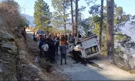 Woman killed, 12 others injured as Sumo vehicle turns turtle in Ramban