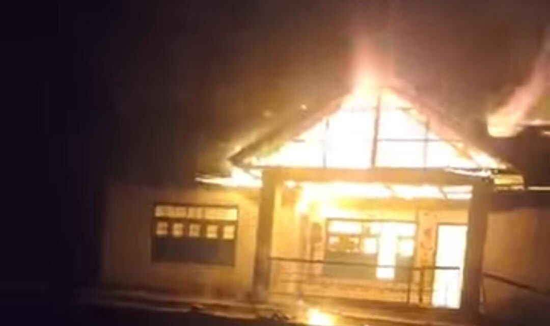 Govt SSA Primary School Gutted In Midnight Blaze In Anantnag