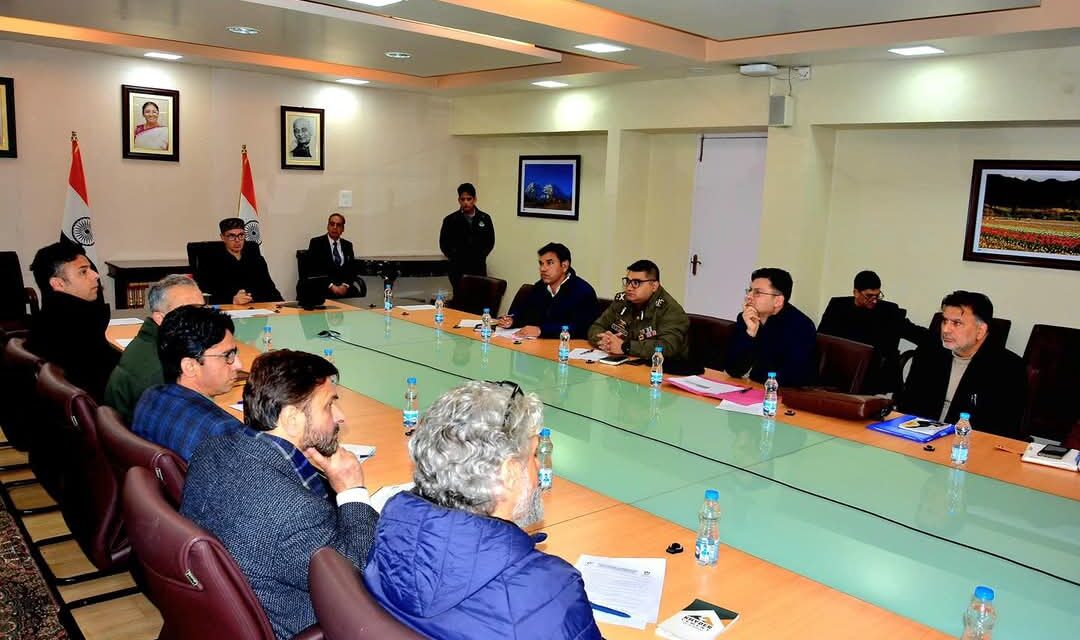 Omar Chairs Meeting to Ensure Seamless Arrangements for Ramadan