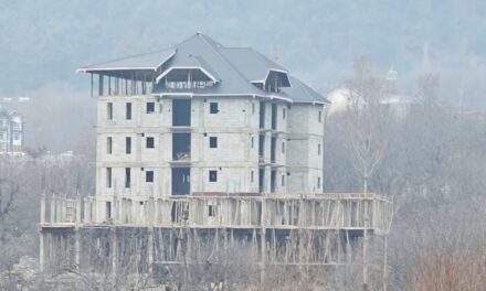 Illegal constructions in Pahalgam