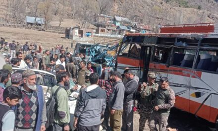 3 tourists dead, several injured during road accident in Ganderbal