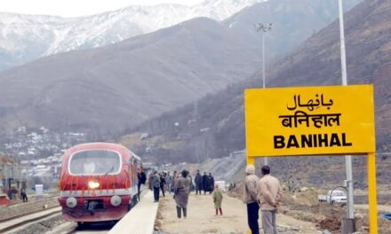 Delay of Banihal-Baramulla Train Causes Inconvenience to Commuters