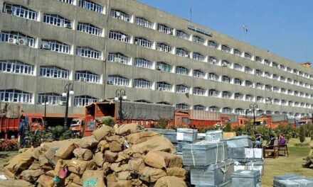 Wait For Darbar Move to Continue:Govt Asked Senior Officers to Resume Secretariat Functioning in Srinagar from May 5