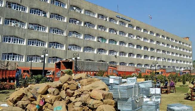 Wait For Darbar Move to Continue:Govt Asked Senior Officers to Resume Secretariat Functioning in Srinagar from May 5