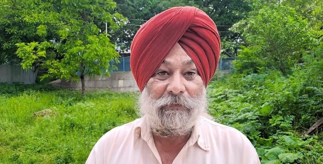 Sikh resident donates land for muslim graveyard access in J-K’s Tral