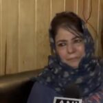 “Kashmiris are open-hearted; pakad-dhakad by Police or Army should be stopped”: PDP chief Mehbooba Mufti
