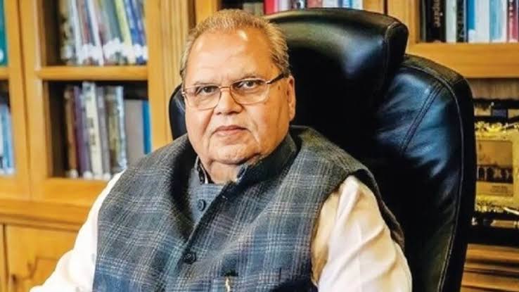 Kiru hydropower corruption case: CBI files chargesheet against ex-guv Satyapal Malik 7 others