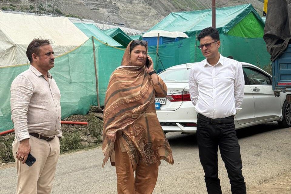 Managing Director KPDCL Reviews Power Arrangements for Shri Amarnath Ji Yatra 2025