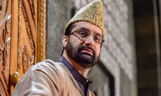Attack on former J-K CM Farooq Abdullah needs to be probed thoroughly: Mirwaiz