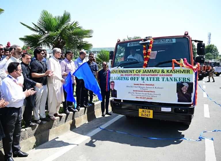 CM flags off fleet of water tankers to strengthen drinking water supply in Kashmir